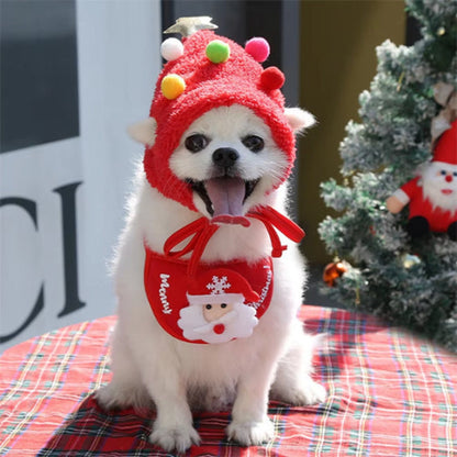 chien qui porte le deguisement chien christmas rouge chic