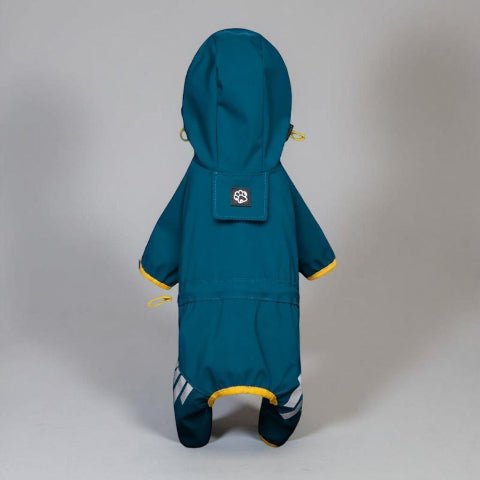 manteau pour chien raincoat bleu elegant display