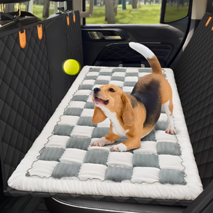 tapis pour chien gris